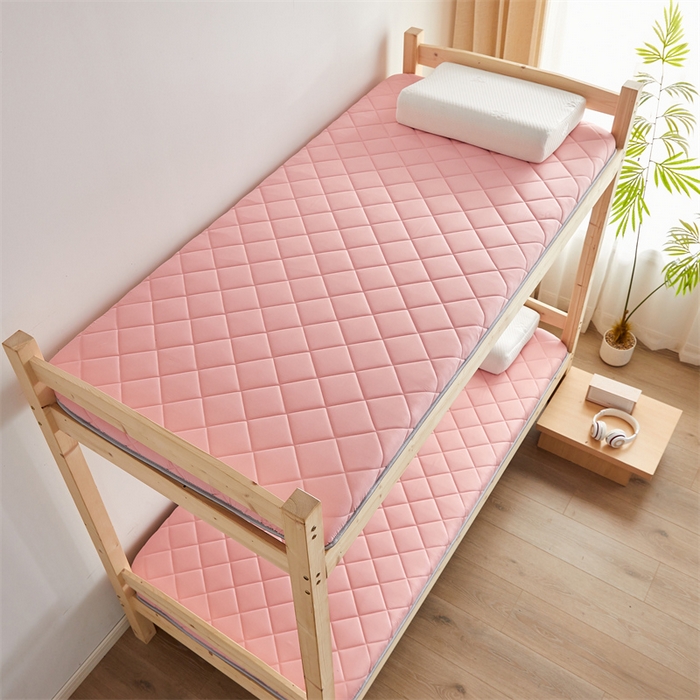 91家纺网 家纺一手货源 找家纺 寐珂 2025新款水洗棉大豆床垫 学生款 梦幻粉