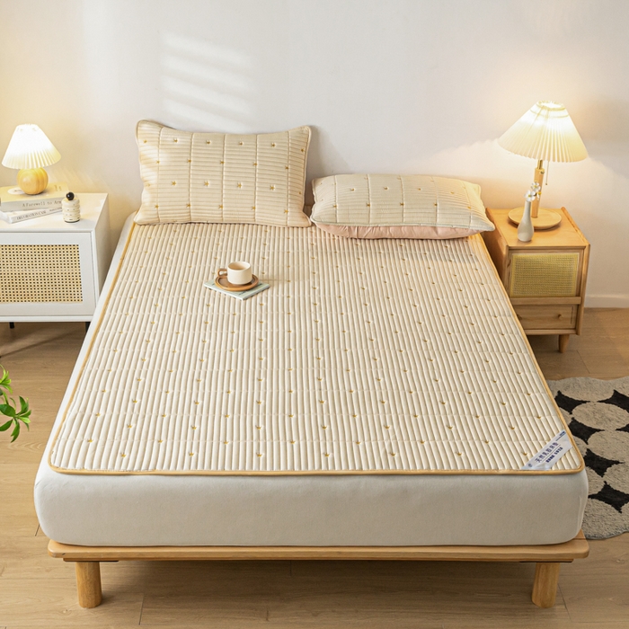 91家纺网 家纺一手货源 找家纺 鑫钰 2024新款1公分厚乳胶床垫薄款席梦思保护垫床护垫-星愿 乳胶床褥-星愿-奶糖咖