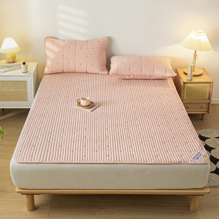 91家纺网 家纺一手货源 找家纺 鑫钰 2024新款1公分厚乳胶床垫薄款席梦思保护垫床护垫-星愿 乳胶床褥-星愿-安娜粉