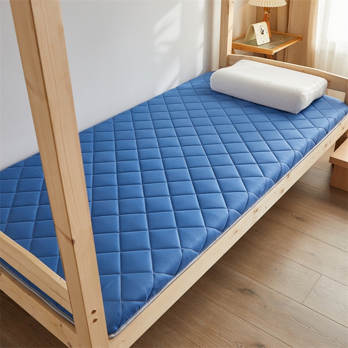 91家纺网 家纺一手货源 找家纺 寐珂 2025新款水洗棉大豆床垫 学生款 牛仔蓝