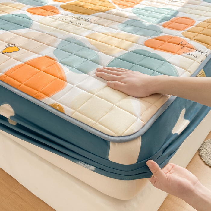 91家纺网 家纺一手货源 找家纺 鑫钰 2024新款全棉印花大豆夹棉床笠床垫保护罩 雨花石