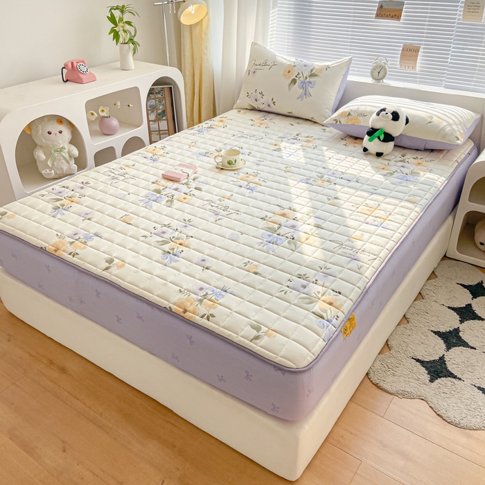 91家纺网 家纺一手货源 找家纺 鑫钰 2024新款全棉印花大豆夹棉床笠床垫保护罩 迷雾花漾