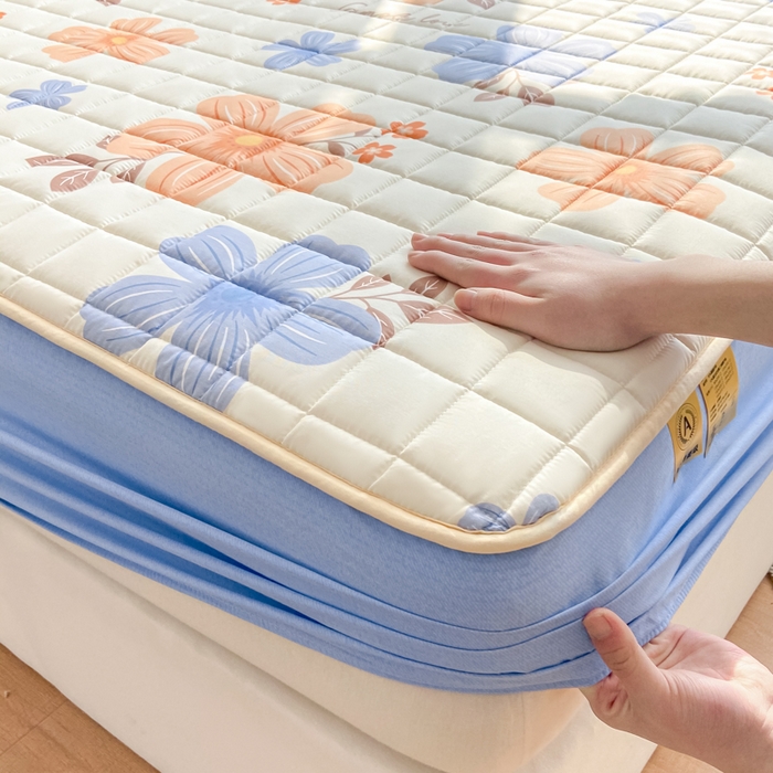 91家纺网 家纺一手货源 找家纺 鑫钰 2024新款全棉印花大豆夹棉床笠床垫保护罩 悠然花香