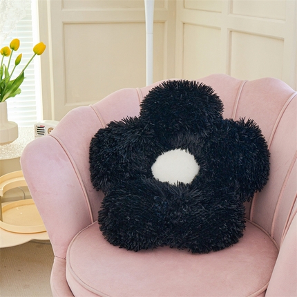 91家纺网 家纺一手货源 找家纺 2025跨境水貂绒长毛绒花瓣坐垫花朵抱枕靠垫沙发垫汽车靠背飘窗床头摆件亚马逊