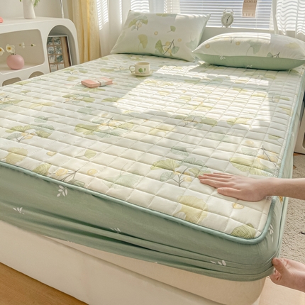 91家纺网 家纺一手货源 找家纺 鑫钰 2024新款全棉印花大豆夹棉床笠床垫保护罩 银杏叶语