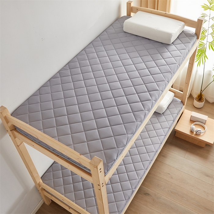 91家纺网 家纺一手货源 找家纺 寐珂 2025新款水洗棉大豆床垫 学生款 太空灰