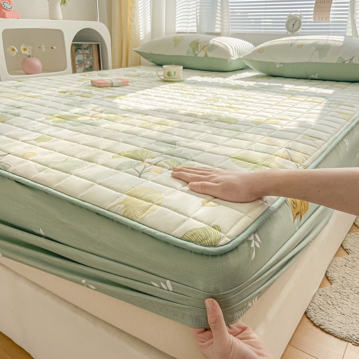 91家纺网 家纺一手货源 找家纺 鑫钰 2024新款全棉印花大豆夹棉床笠床垫保护罩 银杏叶语