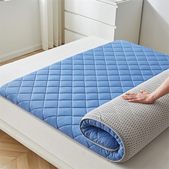 91家纺网 家纺一手货源 找家纺 寐珂 2025新款水洗棉大豆床垫 双人款 牛仔蓝