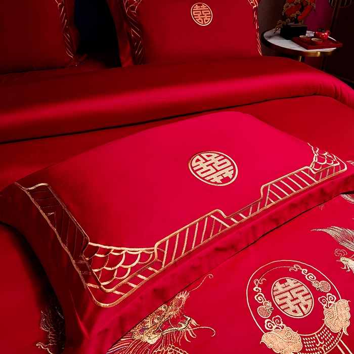 91家纺网 家纺一手货源 找家纺 晶缦家纺 2024新款亲肤舒适棉刺绣花婚庆四件套系列 龙凤祥和-悦-绣花花边床单款