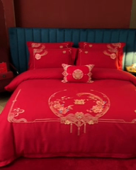 91家纺网 家纺一手货源 找家纺 晶缦家纺 2024新款亲肤舒适棉刺绣花婚庆四件套系列 缘来是你-悦-绣花花边床单款