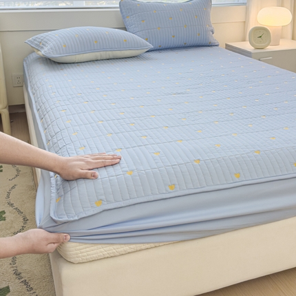 金丝鸟家纺 2024新款2024新款A类磨毛大豆防水夹棉床笠-小熊 小熊 蓝色