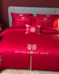 91家纺网 家纺一手货源 找家纺 晶缦家纺 2024新款亲肤舒适棉刺绣花婚庆四件套系列 百年好合-悦-绣花花边床单款