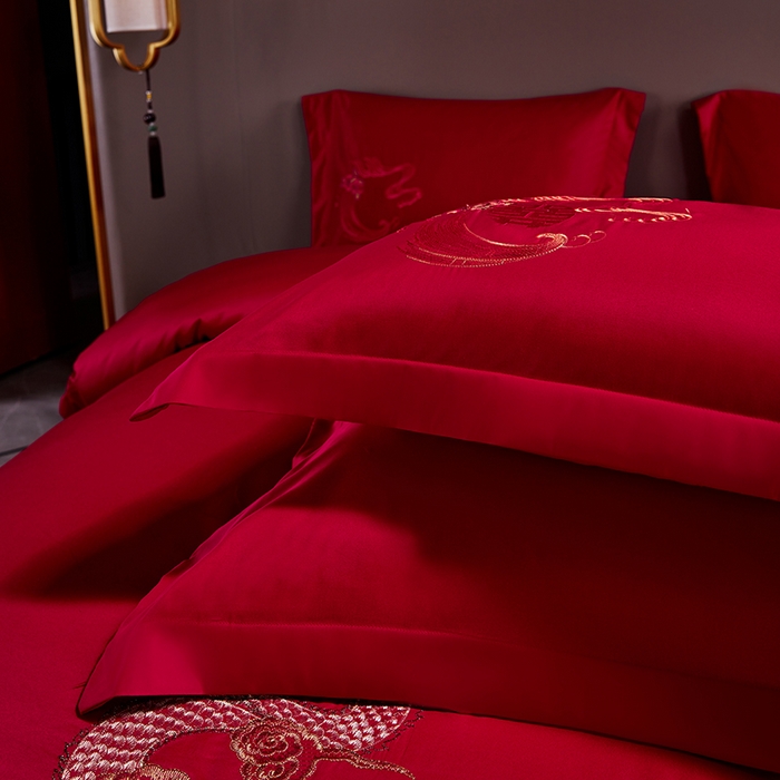 91家纺网 家纺一手货源 找家纺 晶缦家纺 2024新款亲肤舒适棉刺绣花婚庆四件套系列 龙威凤采-绣花花边床单款