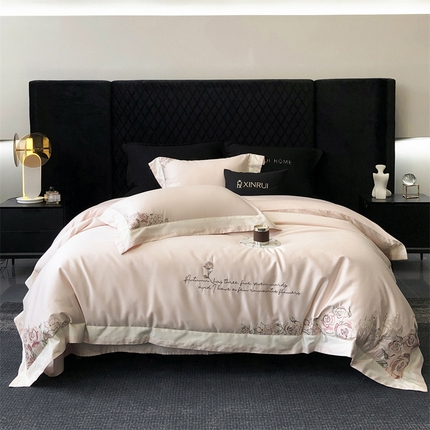 91家纺网 家纺一手货源 找家纺 （总）馨蕊家居 2024新款80s兰精天丝刺绣四件套-洛克庄园