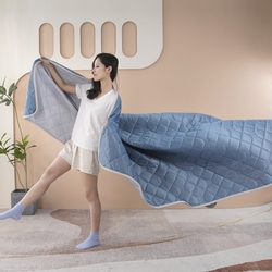 91家纺网 家纺一手货源 找家纺 丝薇雅 2025新款凉感丝夏被冰淇淋夏凉被 湖蓝,湖蓝