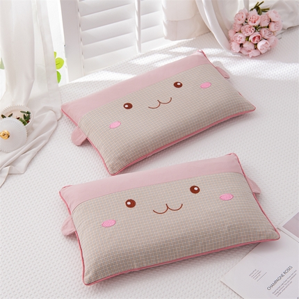 91家纺网 家纺一手货源 找家纺 （总）仁宇枕业 2024新款婴幼儿童荞麦枕芯+枕套全棉水洗棉笑脸卡通兔系列亲子学生枕头
