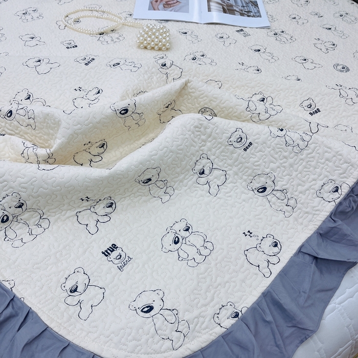 91家纺网 家纺一手货源 找家纺 暖居 2024新款夏季凉感云小棉森氧棉50棉50天丝床盖三件套 太空熊