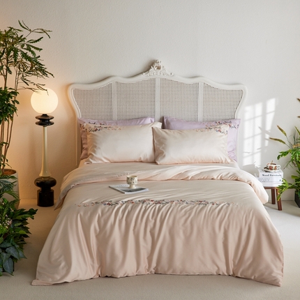 91家纺网 家纺一手货源 找家纺 云胡 2024新款进口莱赛尔纤维棉四件套-四月 泡芙粉