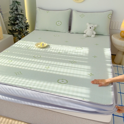 91家纺网 家纺一手货源 找家纺 蓝冰家纺 2025新款凉豆豆床笠三件套  花漾-冰豆浅绿