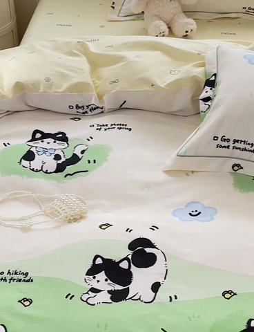 91家纺网 家纺一手货源 找家纺 乐童 2024新款直播爆款13070纯棉印花吊边款一字绣四件套-第七波 淘气喵