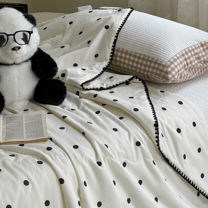 91家纺网 家纺一手货源 找家纺 洋铭区 2024新款贝壳边全棉印花夏被 黑小圆