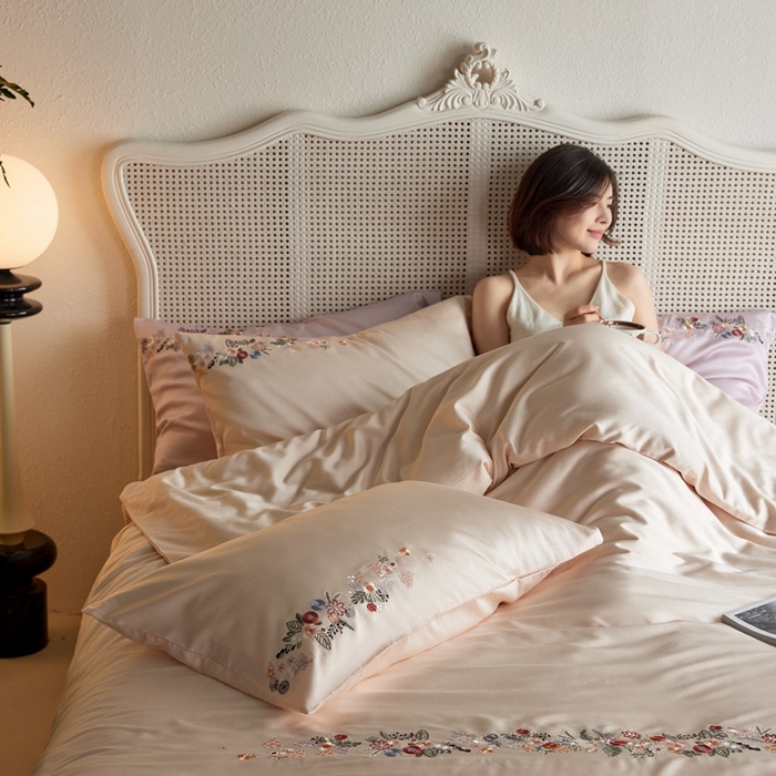 91家纺网 家纺一手货源 找家纺 云胡 2024新款进口莱赛尔纤维棉四件套-四月 泡芙粉