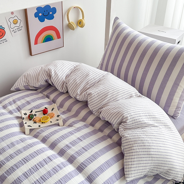 91家纺网 家纺一手货源 找家纺 玛奇朵 2024新款A类母婴级全棉双层皱皱纱学生宿舍三件套床品套件 韩系条纹-莫奈紫