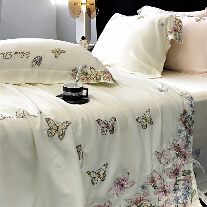 91家纺网 家纺一手货源 找家纺 馨蕊家居 2024新款80s兰精天丝刺绣夏被四件套-蝶舞花间 蝶舞花间-元气白桃