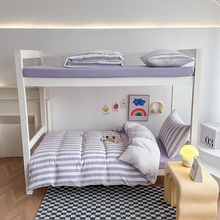 91家纺网 家纺一手货源 找家纺 玛奇朵 2024新款A类母婴级全棉双层皱皱纱学生宿舍三件套床品套件 韩系条纹-莫奈紫