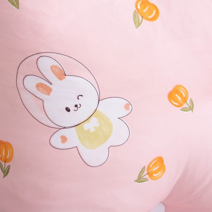 91家纺网 家纺一手货源 找家纺 美达人 2024新款水洗棉安妮儿系列珍珠棉靠背 吖妮-太空兔