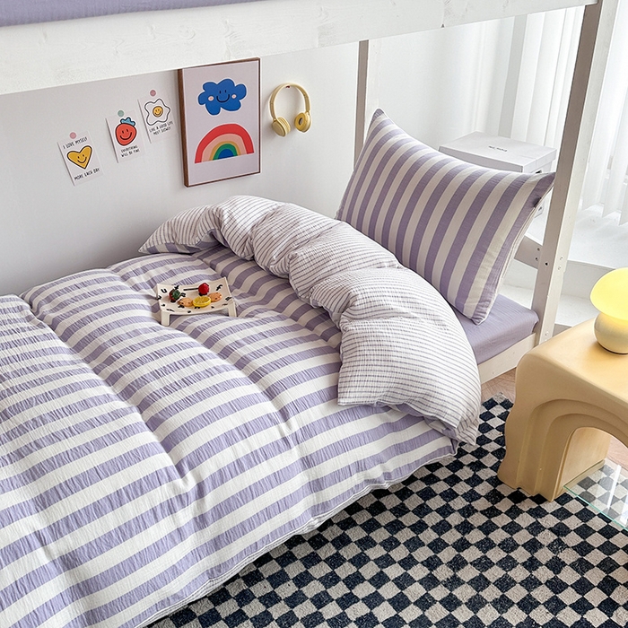 91家纺网 家纺一手货源 找家纺 玛奇朵 2024新款A类母婴级全棉双层皱皱纱学生宿舍三件套床品套件 韩系条纹-莫奈紫