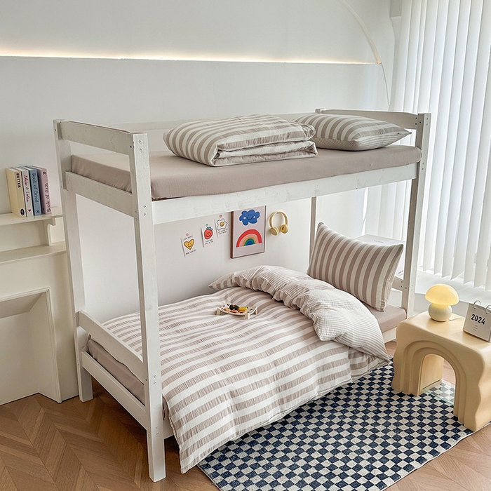 91家纺网 家纺一手货源 找家纺 玛奇朵 2024新款A类母婴级全棉双层皱皱纱学生宿舍三件套床品套件 韩系条纹-奶咖