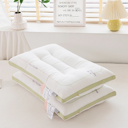 91家纺网 家纺一手货源 找家纺 （总）梦叶草 2024新款母婴级蚕丝蛋白多倍养肤枕芯抗菌防螨护颈酒店枕头 48*74cm