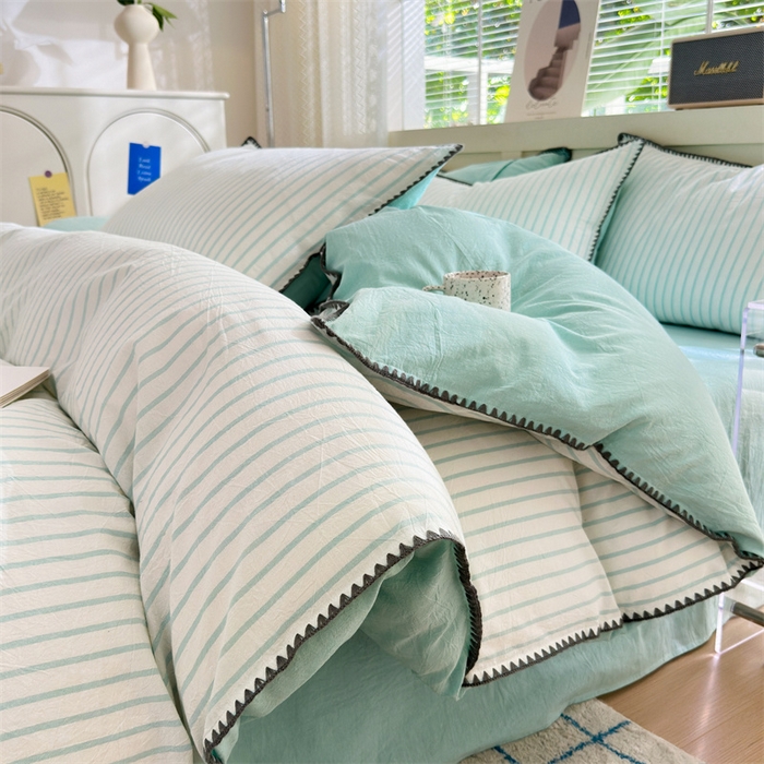 91家纺网 家纺一手货源 找家纺 晚依家纺 2024新款全棉色织水洗棉贝壳边绣三角针工艺四件套 诺言-蓝