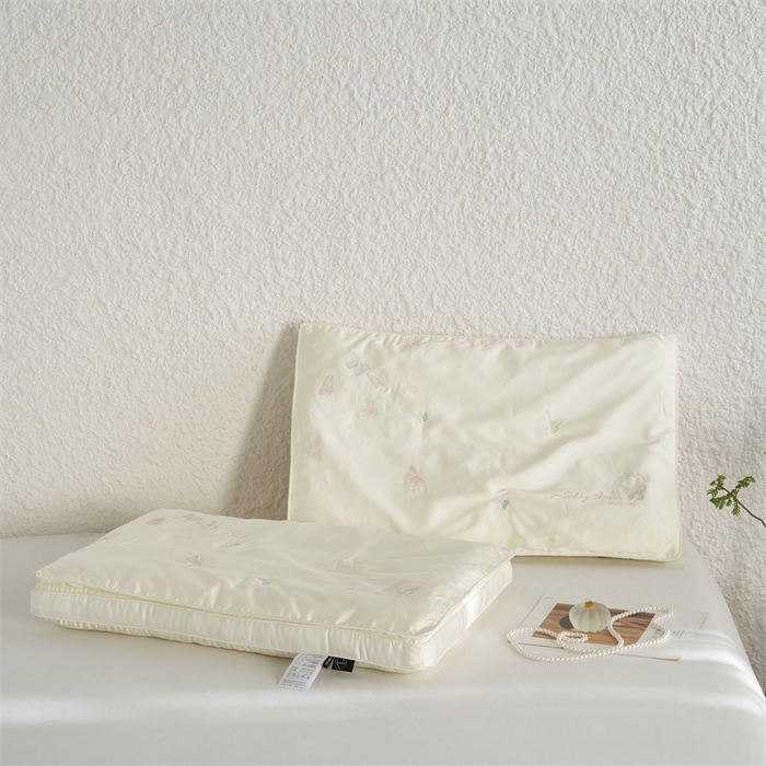 91家纺网 家纺一手货源 找家纺 （总）她喜爱枕芯枕头 2024新款蝴蝶花园蚕丝枕 