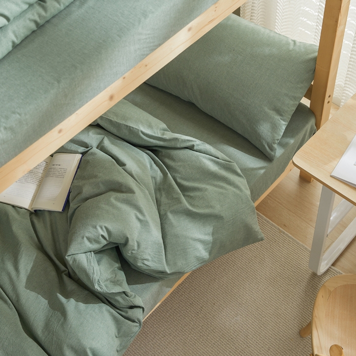 91家纺网 家纺一手货源 找家纺 柠萌家居 2025新品A类全棉色织水洗棉简约条纹格子无印良品风格学生季宿舍上下铺AA版三件套四件套 一抹绿