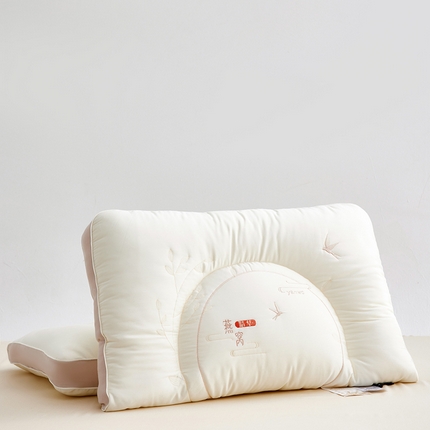 91家纺网 家纺一手货源 找家纺 （总）她喜爱枕芯枕头 2024新款燕窝蛋白护颈枕