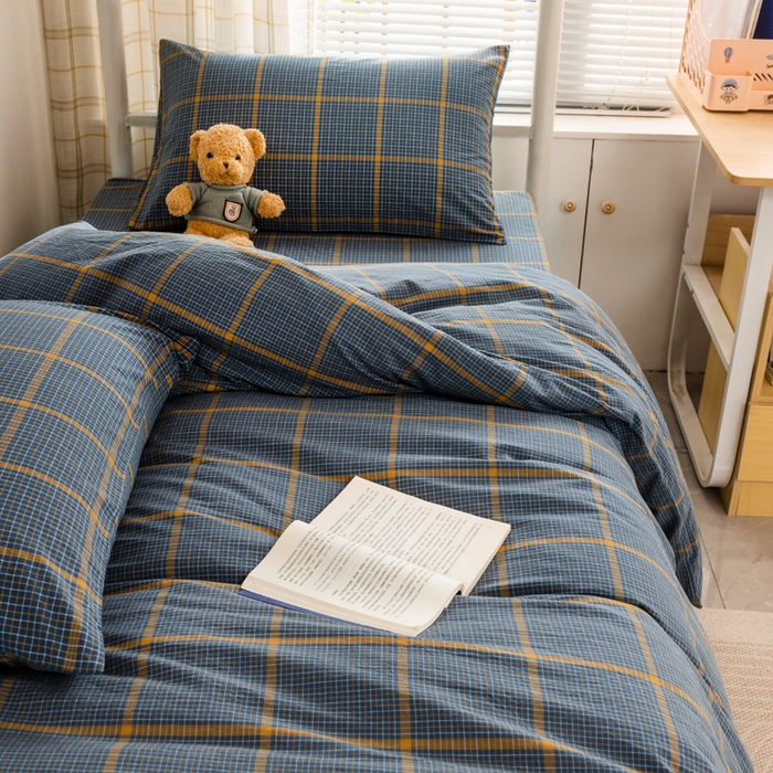 91家纺网 家纺一手货源 找家纺 柠萌家居 2025新品A类全棉色织水洗棉简约条纹格子无印良品风格学生季宿舍上下铺AA版三件套四件套 瓦尔灰