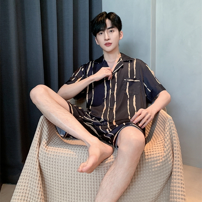 91家纺网 家纺一手货源 找家纺 洛兰沙 2024新款冰丝夏季高级感轻奢丝滑男士睡衣 504