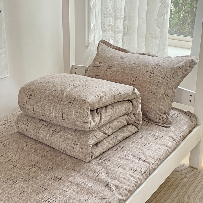 91家纺网 家纺一手货源 找家纺 简冠 开学季2025植物羊绒学生宿舍上下铺学生三件套学生床垫被子被芯大礼包 独白