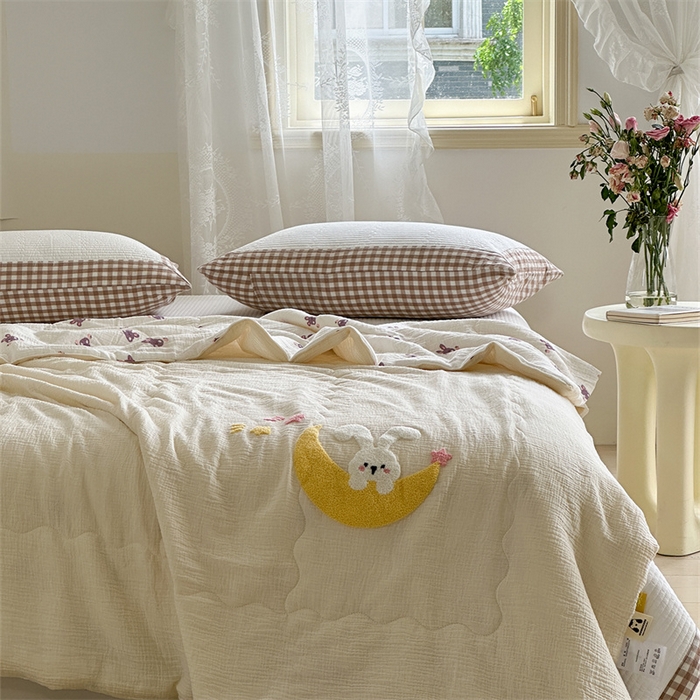 91家纺网 家纺一手货源 找家纺 （总）洋铭区 2024新花型皱皱纱毛巾绣夏被