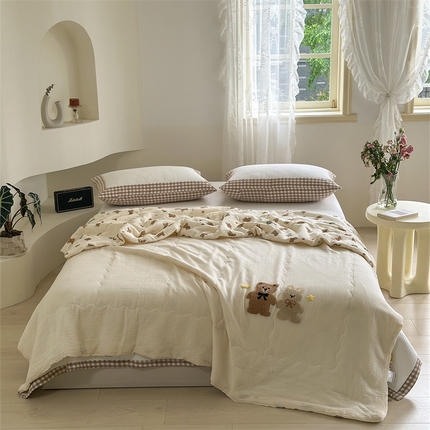 洋铭区 2024新花型皱皱纱毛巾绣夏被 熊兔宝贝