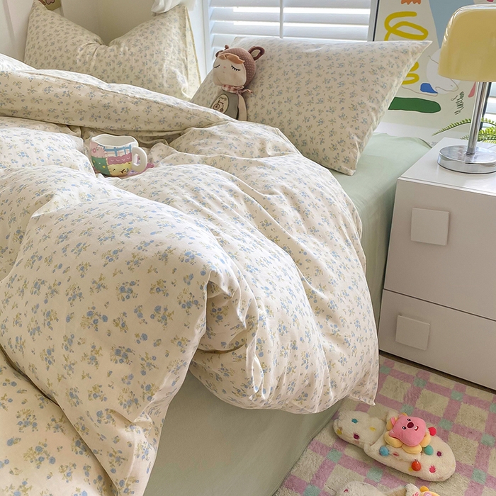 91家纺网 家纺一手货源 找家纺 爵仕家纺 2025小清新风格双层纱纯棉四件套 蓝小朵