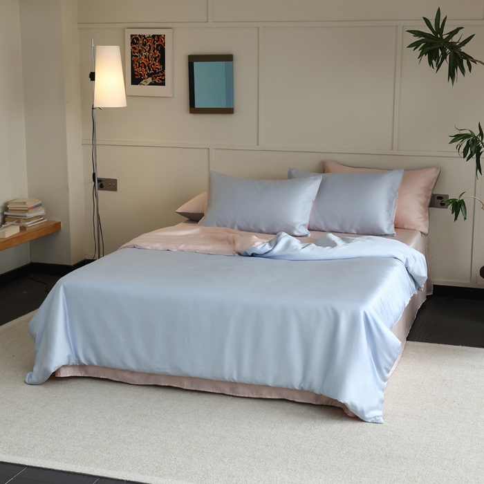 91家纺网 家纺一手货源 找家纺 轩和 2025新款A类LF兰精天丝套件 夏日蓝+告白粉