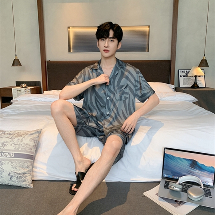 91家纺网 家纺一手货源 找家纺 洛兰沙 2024新款冰丝夏季高级感轻奢丝滑男士睡衣 509