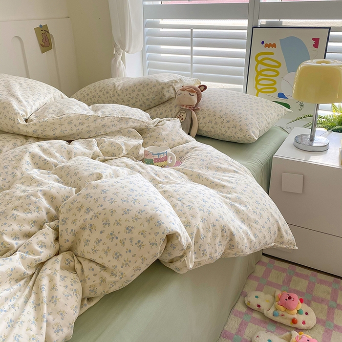 91家纺网 家纺一手货源 找家纺 爵仕家纺 2025小清新风格双层纱纯棉四件套 蓝小朵