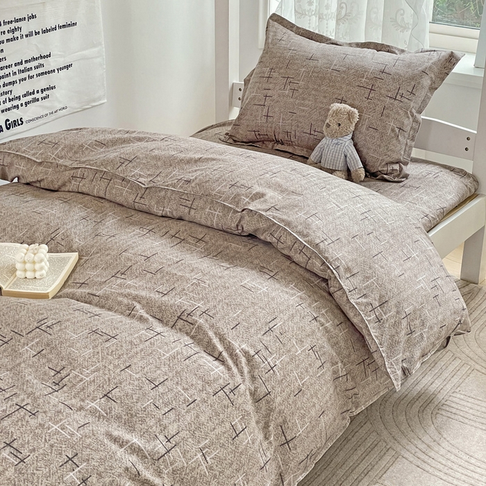 91家纺网 家纺一手货源 找家纺 简冠 开学季2025植物羊绒学生宿舍上下铺学生三件套学生床垫被子被芯大礼包 独白