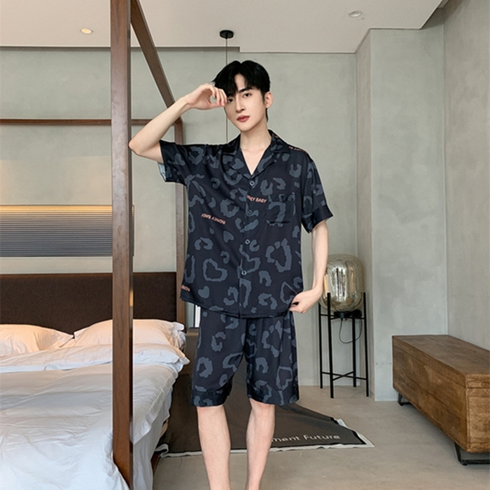 91家纺网 家纺一手货源 找家纺 洛兰沙 2024新款冰丝夏季高级感轻奢丝滑男士睡衣 506