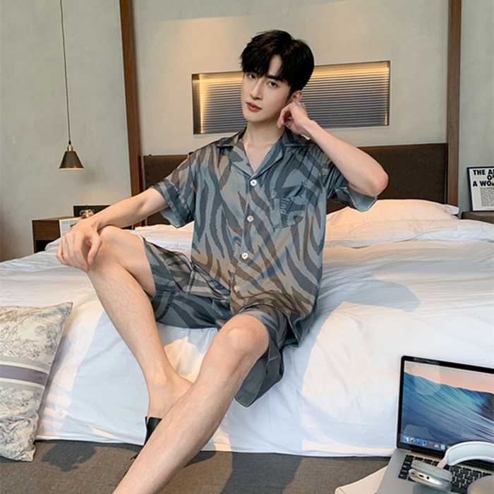 91家纺网 家纺一手货源 找家纺 洛兰沙 2024新款冰丝夏季高级感轻奢丝滑男士睡衣 509