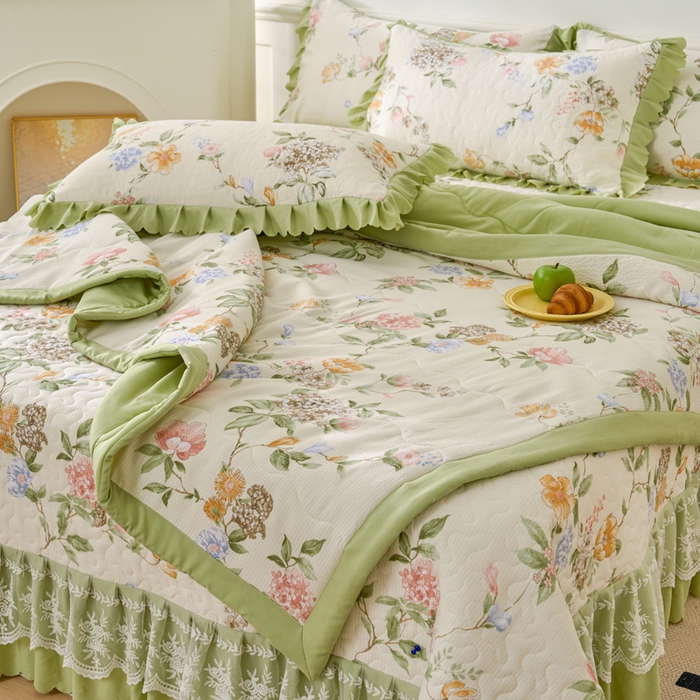 91家纺网 家纺一手货源 找家纺 美莱家纺 2024新款软糯泡泡棉蕾丝床盖床盖四件套单品系列-床盖夏被四件套 俏佳人